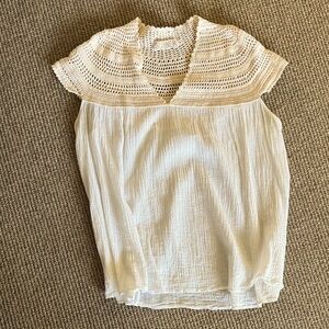 Women's White Crochet and gauze Top by Sunner